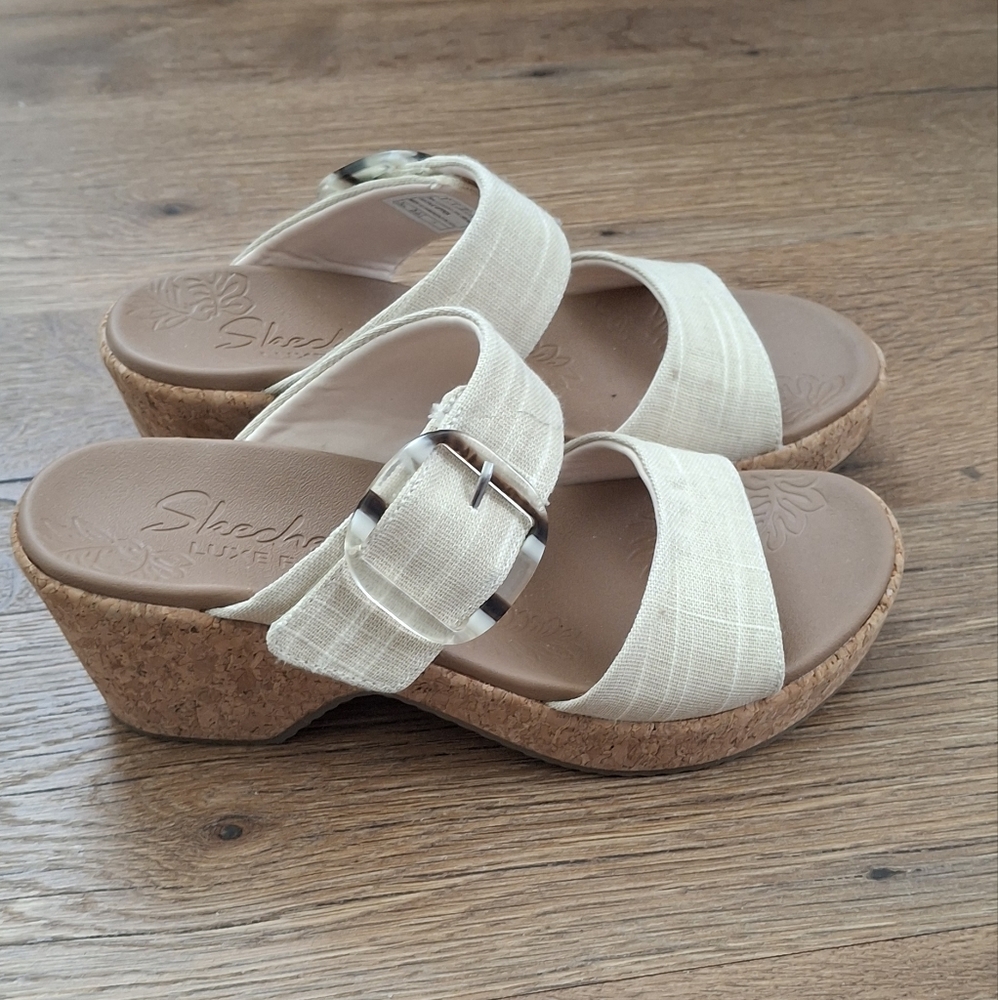 Skechers Platform Sandals Sz 7